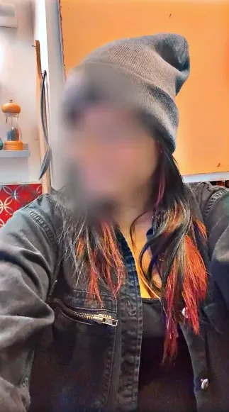 Anja, 32