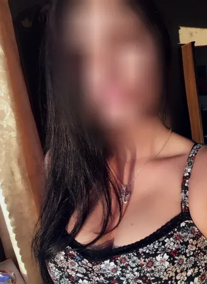 Denise, 31