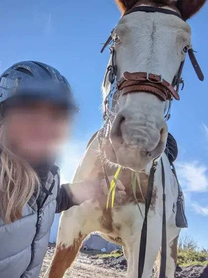 Lucia, 35