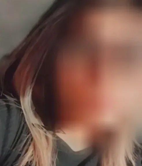 Sina, 30