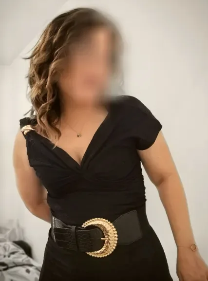 Viktoria, 38